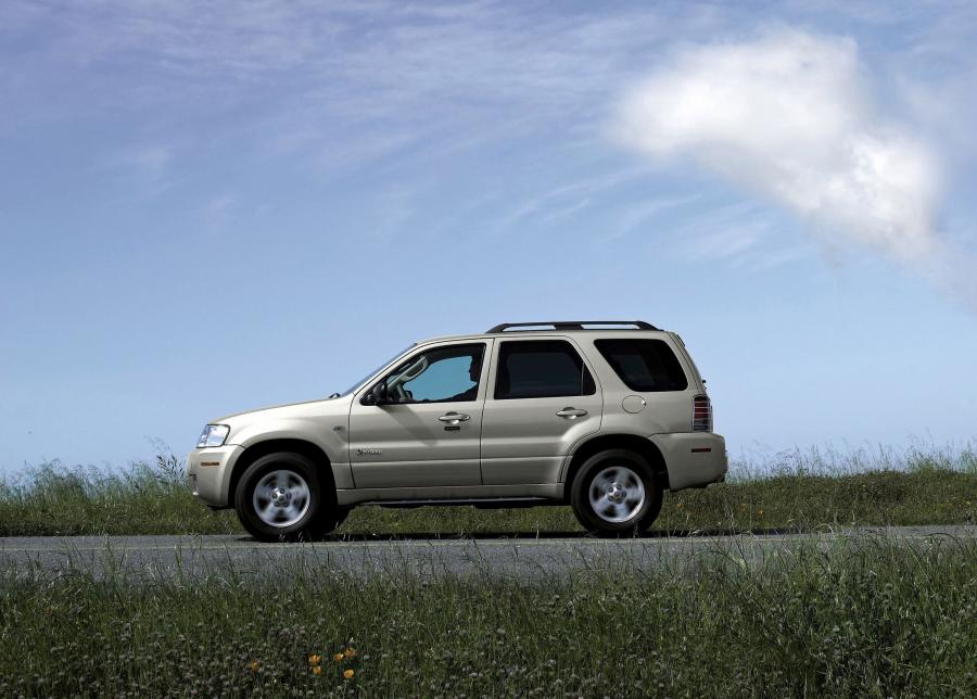  Mercury Mariner Hybrid 2006 года  (фото 7 из 64)